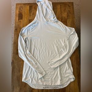 Lululemon drysense hooded long sleeve x Barrys bootcamp